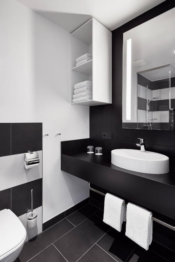 Legere Express Bielefeld Hotel Buitenkant foto